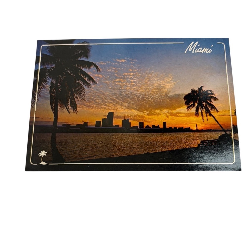 Vintage Miami Florida Sunset Skyline Palm Trees Souvenir Postcard Travel